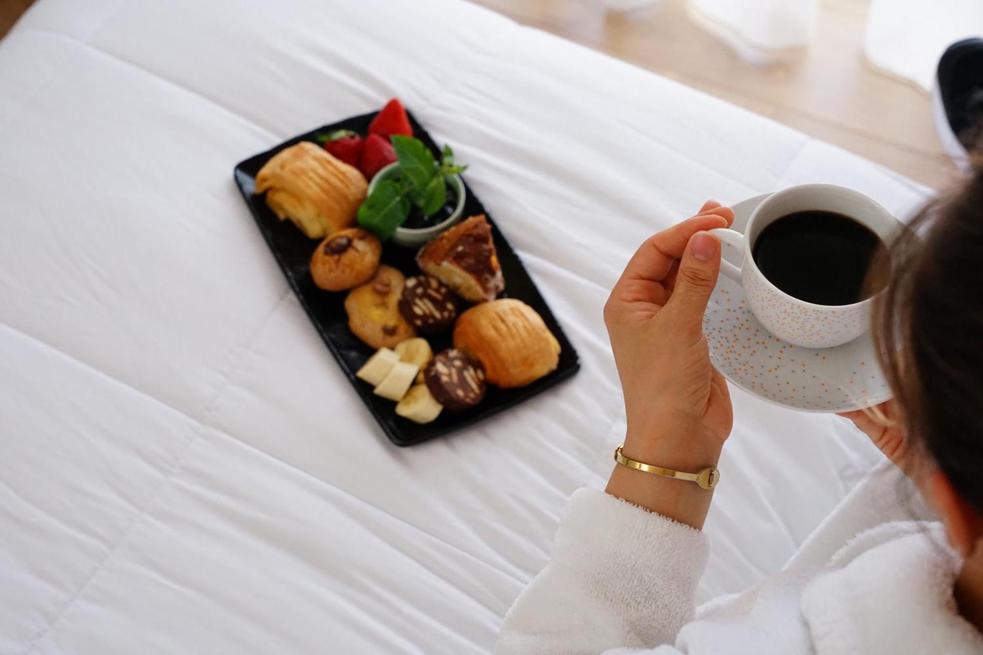 Doanesia Premium Hotel & Spa 地拉那 外观 照片