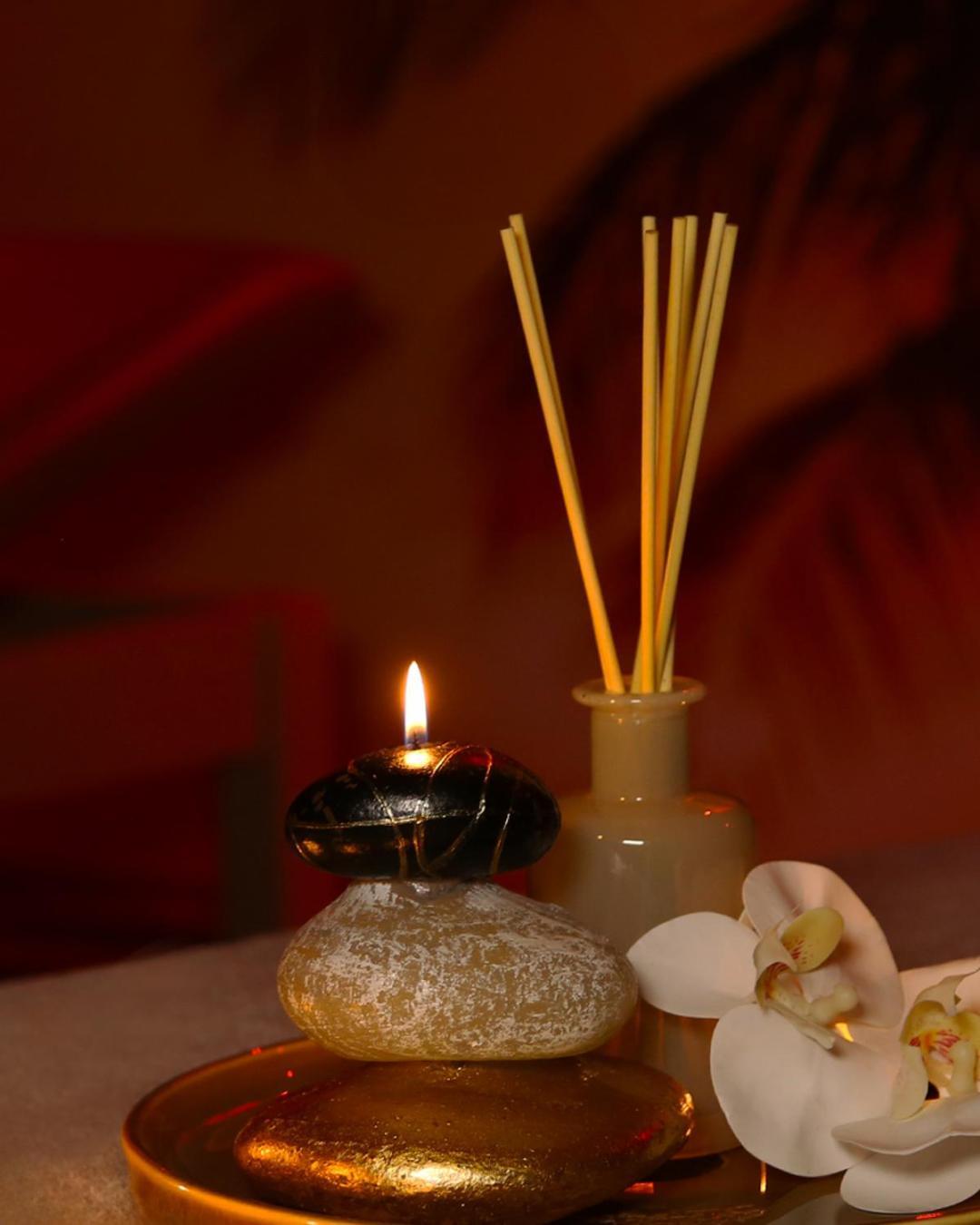 Doanesia Premium Hotel & Spa 地拉那 外观 照片