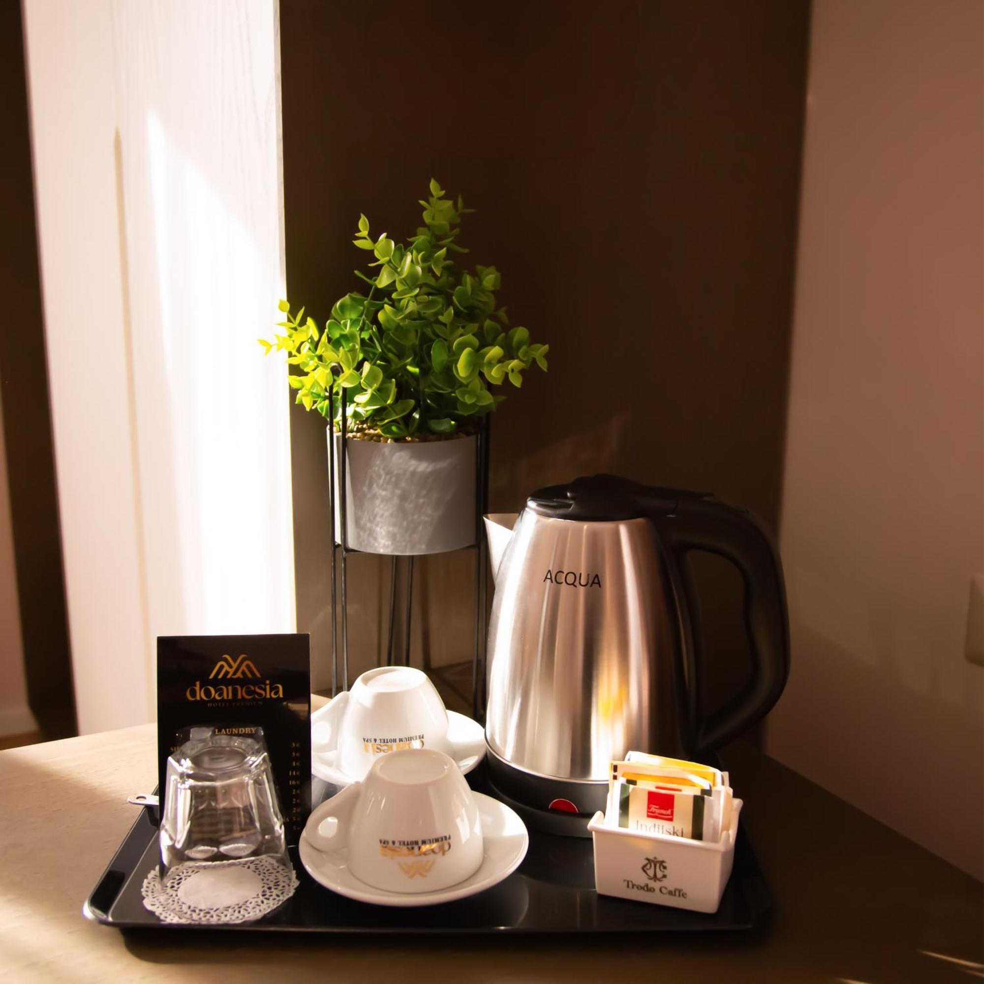 Doanesia Premium Hotel & Spa 地拉那 外观 照片
